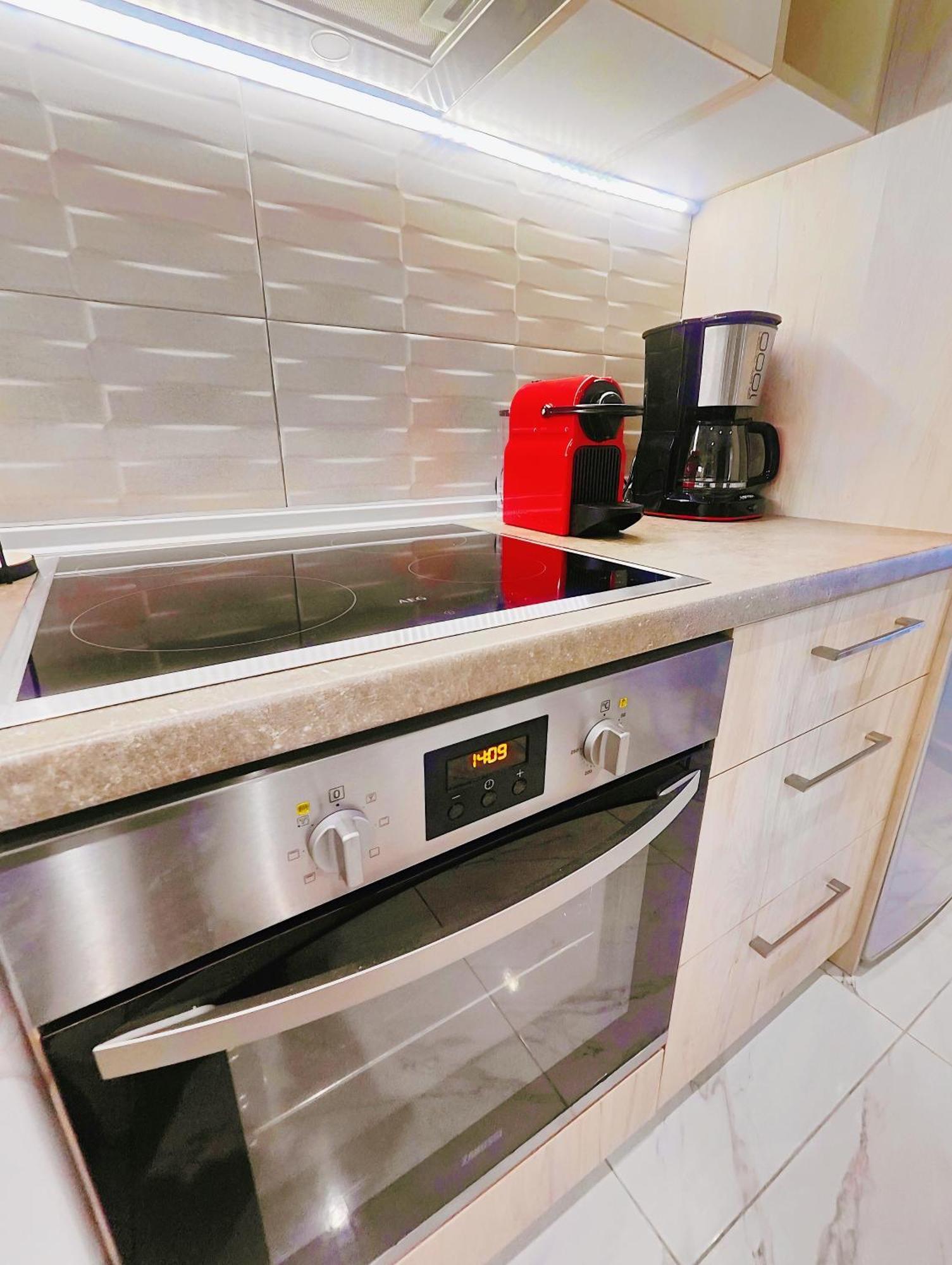 Costamare Boutiqueapart-Where Luxury Meets Comfort Rhodes City ภายนอก รูปภาพ